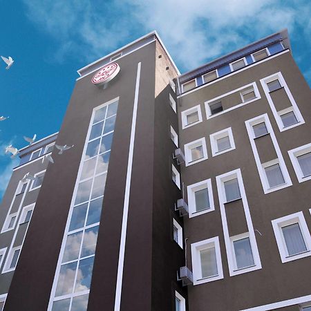 Hotel An-2 Харков Екстериор снимка