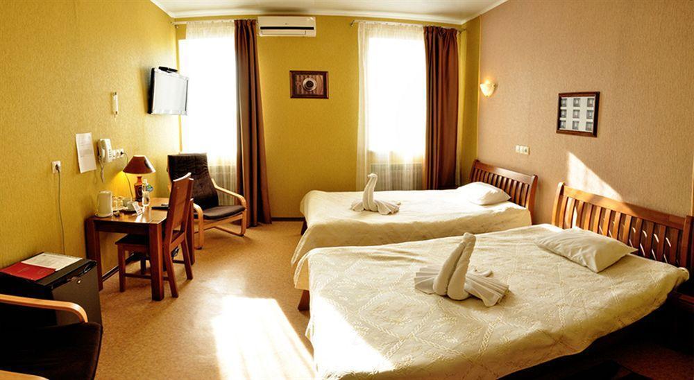 Hotel An-2 Харков Екстериор снимка