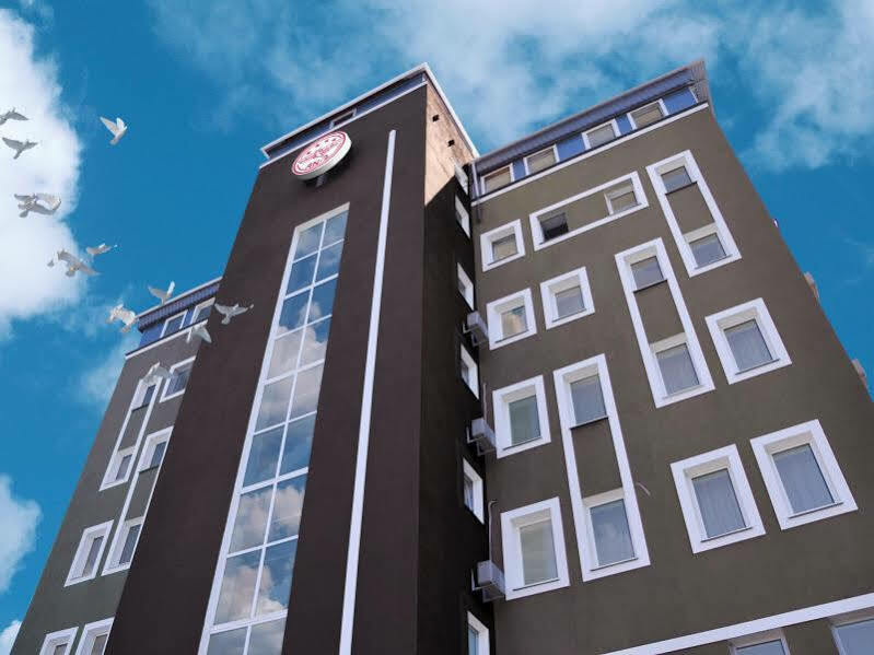 Hotel An-2 Харков Екстериор снимка